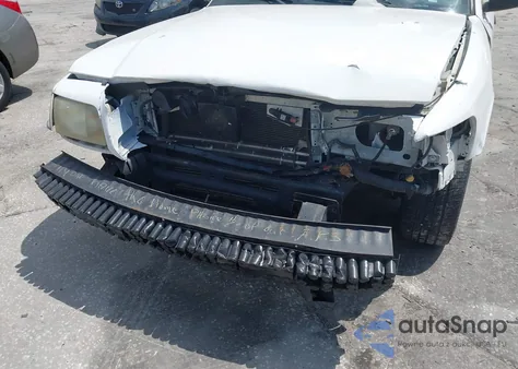 2010 Ford Crown Victoria Police Interceptor из США, поврежденный, VIN 2FABP7BV8AX146371